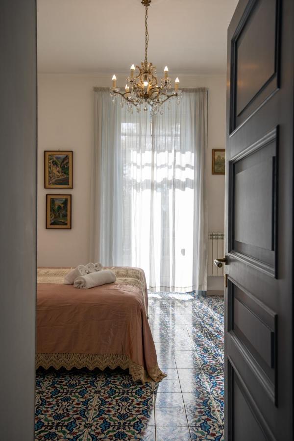 D'Angleterre Guest House Σαλέρνο Εξωτερικό φωτογραφία